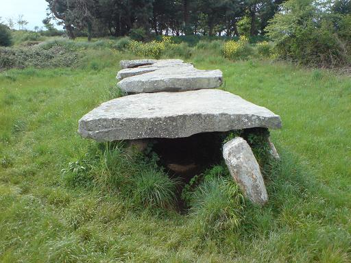 Brittany 2: St.Uzek stone and the Isle Grande ‘allé couverte’
