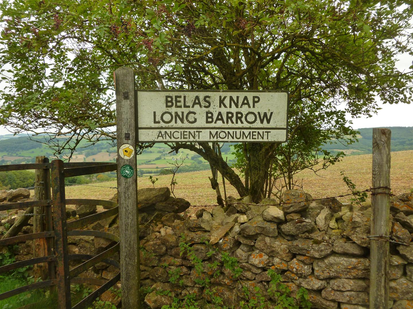 Belas Knap – Autumn Equinox 2013