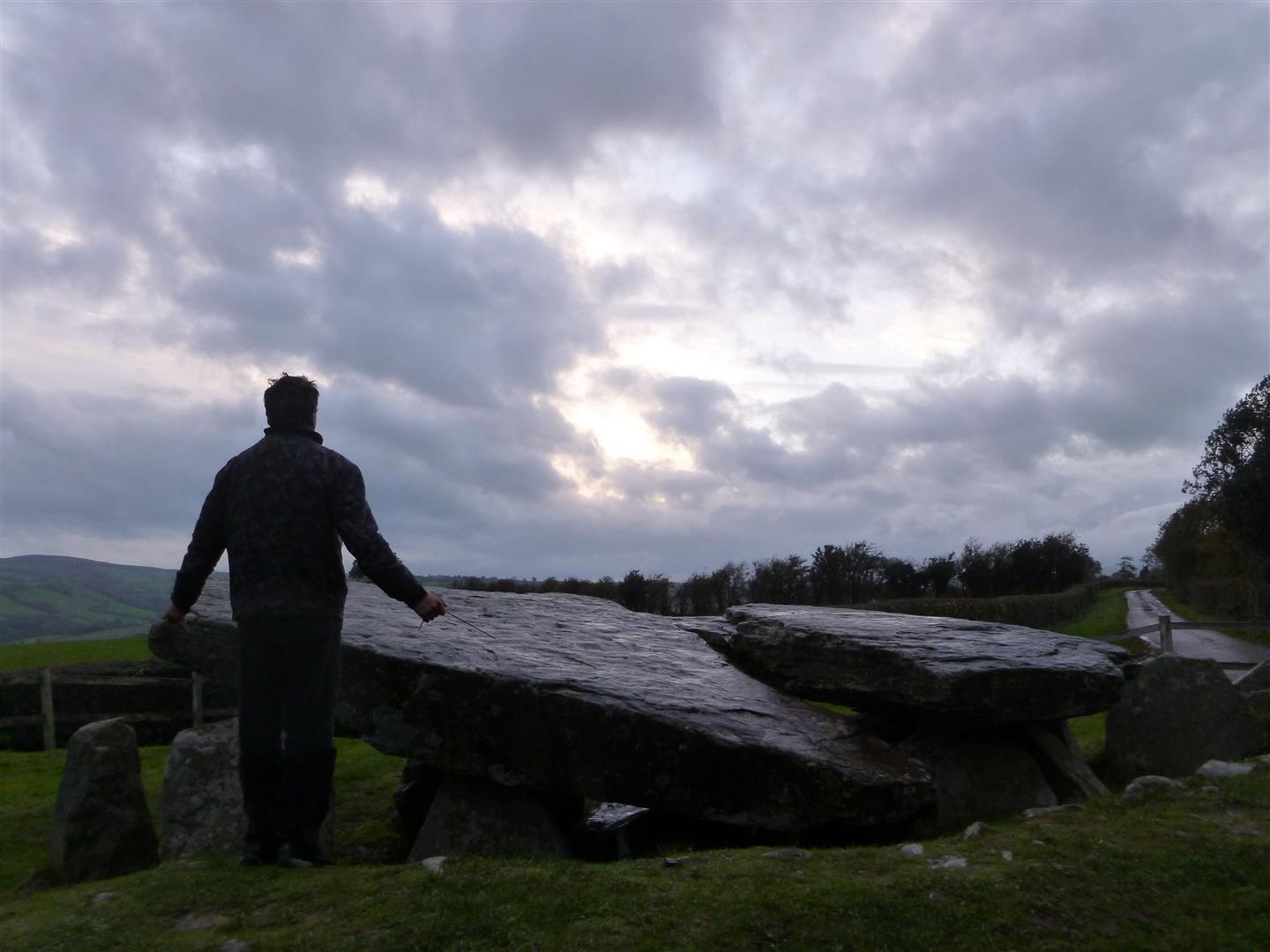 Samhain 2013 p4 – Arthurs Stone, Henbane and the Builders Path