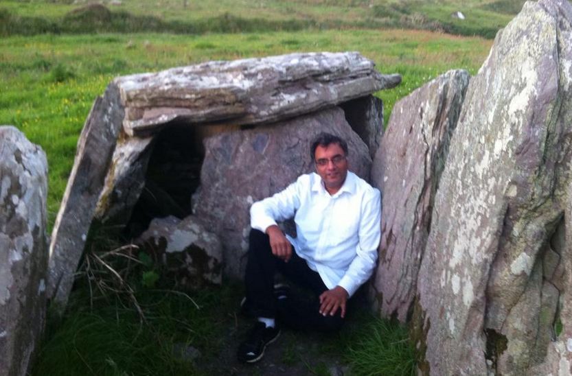 Depth in the Depths of Coom Wedge Tomb – p3 Solstice 2014
