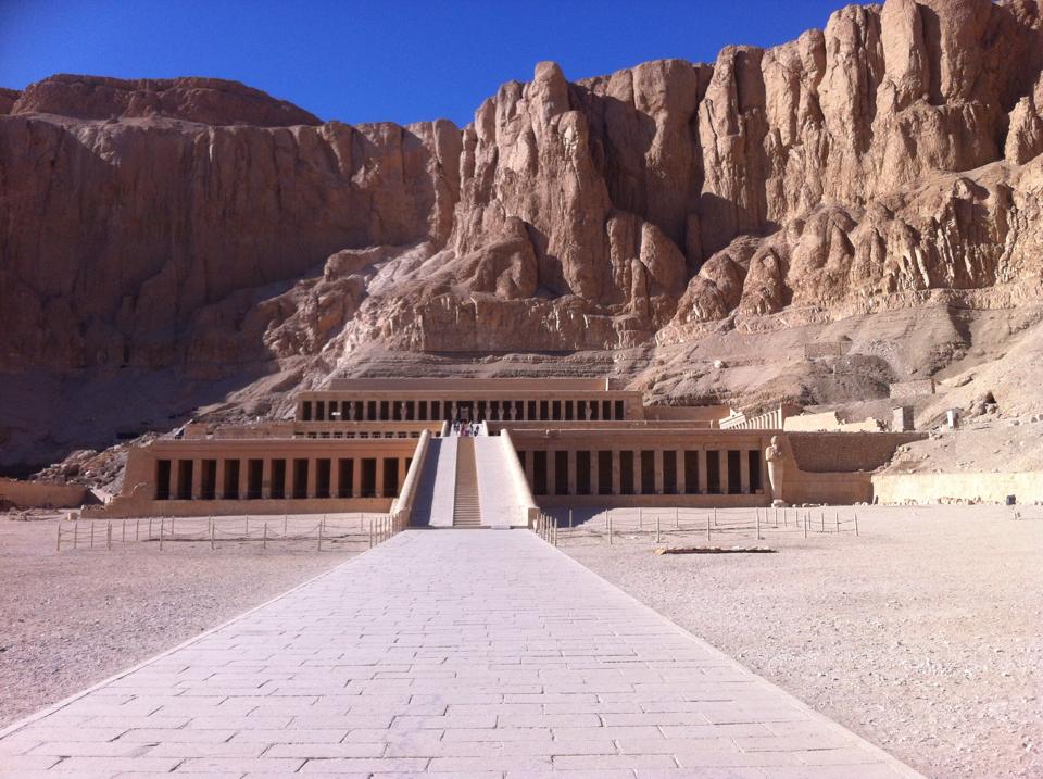 Queen rises at Hatshepsut – Egypt 13